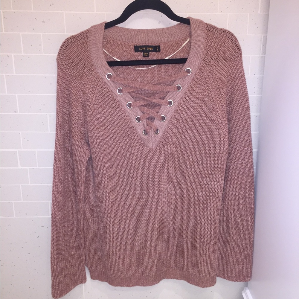 Super cute knit sweater 💗